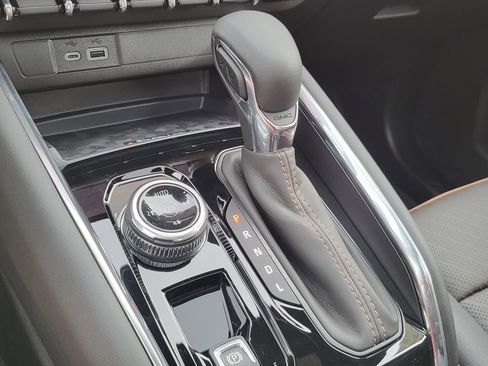 New 2026 GMC Canyon AT4 w/ Technology Plus Package image 32