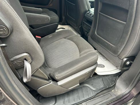 Used 2016 Chevrolet Traverse LT w/ LPO, 'HIT The Road' Package image 11