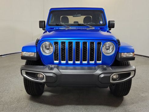 Used 2021 Jeep Gladiator Overland w/ Safety Group AWD/4WD image 2