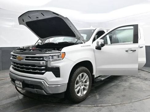 Used 2023 Chevrolet Silverado 1500 LTZ AWD/4WD image 41