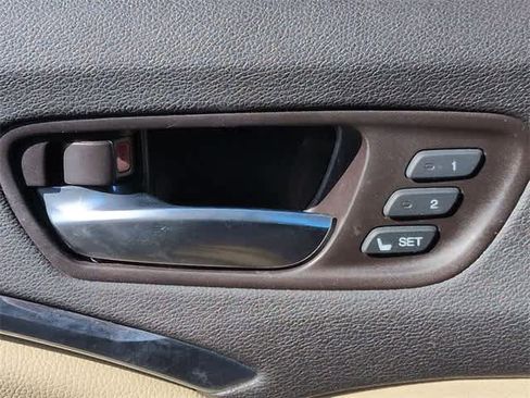 Certified 2018 Acura MDX FWD w/ Technology Package image 42