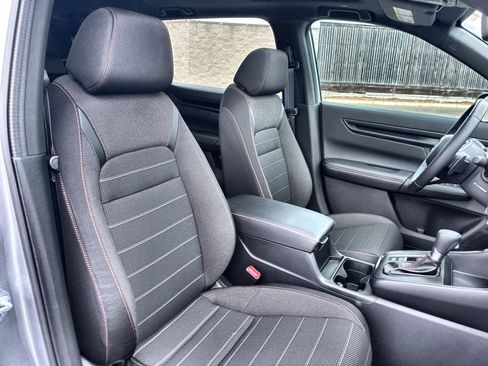Certified 2025 Honda CR-V Sport image 24