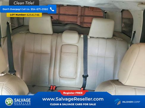 Used 2011 Land Rover LR2 HSE AWD/4WD image 13