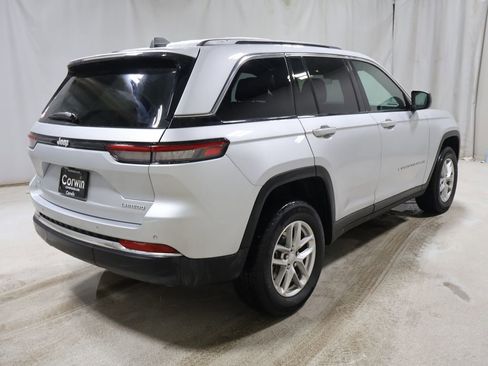 New 2026 Jeep Grand Cherokee Laredo AWD/4WD image 7