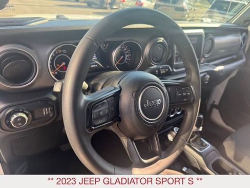 Certified 2023 Jeep Gladiator Sport image 11