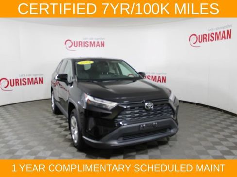 Used 2023 Toyota RAV4 LE AWD/4WD image 12