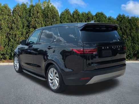 Used 2022 Land Rover Discovery S AWD/4WD image 6