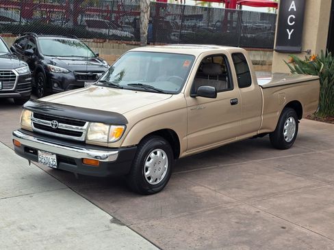 Used 1998 Toyota Tacoma 2WD Xtracab V6 image 7