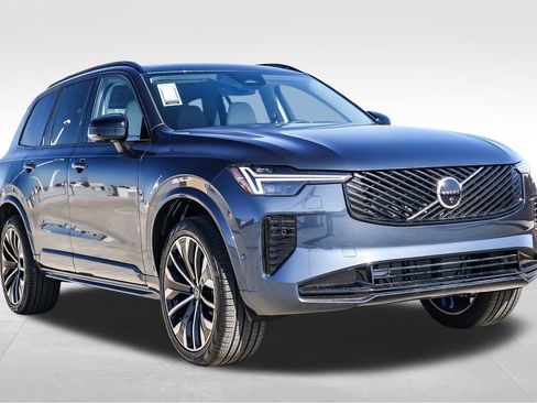 New 2026 Volvo XC90 B6 Ultra w/ Protection Package image 3