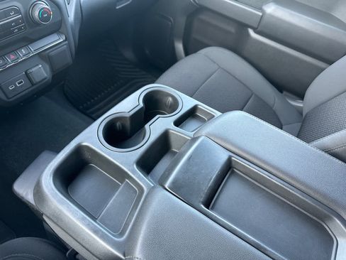 Used 2022 Chevrolet Silverado 2500 Custom w/ Custom Value Package AWD/4WD image 27