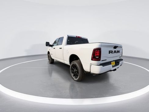 New 2026 RAM 2500 Big Horn AWD/4WD image 6
