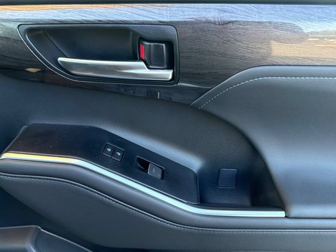 New 2026 Toyota Highlander Limited AWD/4WD image 20