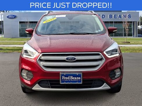 Used 2019 Ford Escape Titanium AWD/4WD image 2