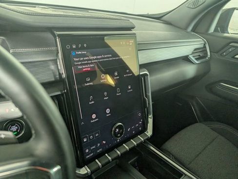 Certified 2025 GMC Acadia Elevation image 22