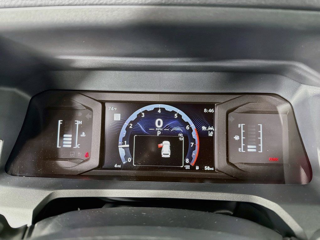 New 2026 Toyota 4Runner SR5 AWD/4WD image 17