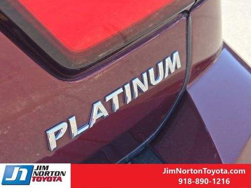 Used 2023 Nissan Armada Platinum w/ Captain's Chairs Package AWD/4WD image 13