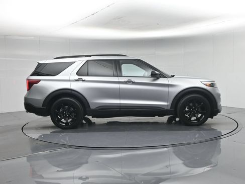 Certified 2023 Ford Explorer ST-Line w/ Class IV Trailer Tow Package RWD image 25