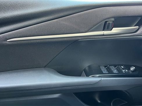 Used 2025 Toyota Camry LE image 14