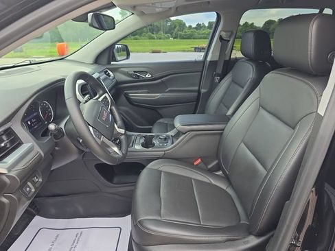 Used 2022 GMC Acadia SLT FWD image 18
