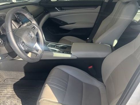 Used 2018 Honda Accord EX-L image 7