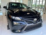 Used 2024 Toyota Camry SE image 5