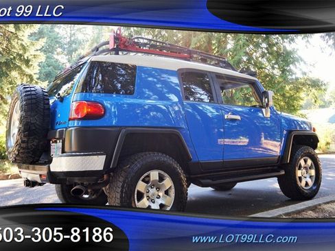 Used 2007 Toyota FJ Cruiser 4WD image 10