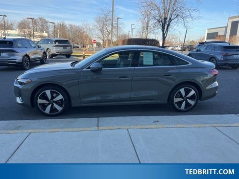 Used 2025 Audi A5 2.0T Premium Plus w/ Premium Plus image 4