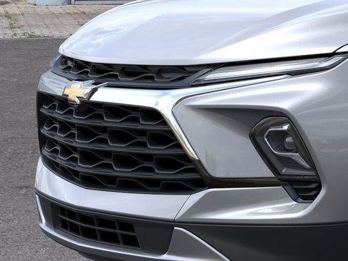New 2026 Chevrolet Blazer LT FWD image 13