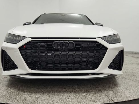 Used 2022 Audi RS 6 AWD/4WD image 10