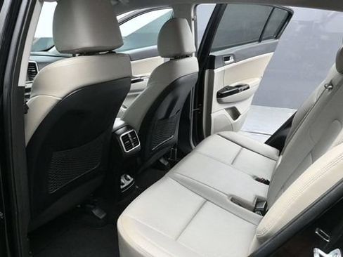 Used 2020 Kia Sportage EX FWD image 12