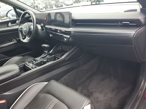 Used 2025 Kia K5 GT-Line image 17