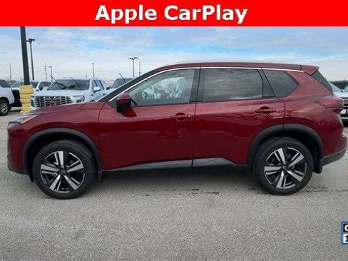 Used 2024 Nissan Rogue SL image 6