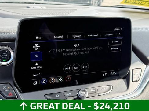 Used 2025 Chevrolet Blazer LT FWD image 39