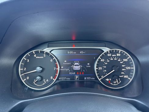 Used 2025 Nissan Altima 2.5 SV image 21