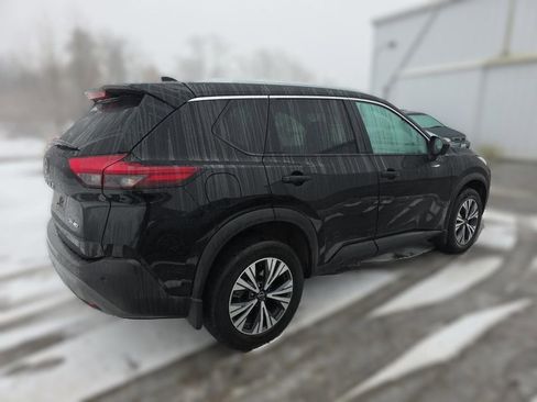 Certified 2023 Nissan Rogue SV w/ SV Premium B Package image 5