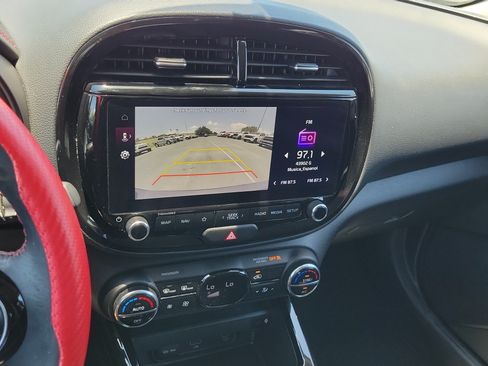 Used 2023 Kia Soul GT-Line FWD image 27