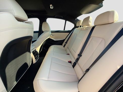 New 2026 BMW 330i Sedan w/ M Sport Package image 21