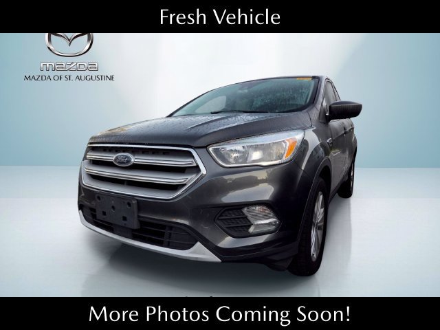 Used 2019 Ford Escape SE AWD/4WD image 1
