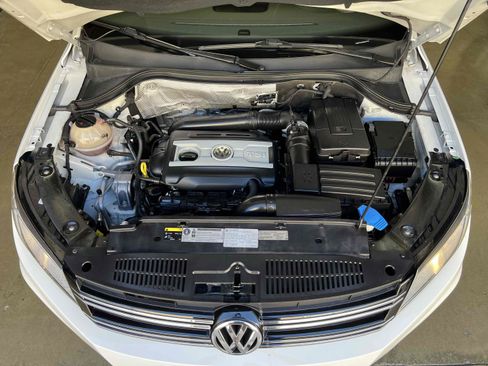 Used 2017 Volkswagen Tiguan Wolfsburg Edition FWD image 24