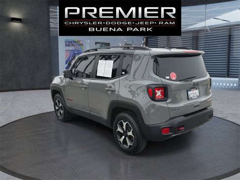 Used 2021 Jeep Renegade Trailhawk image 6