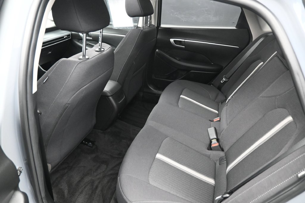 Used 2025 Hyundai Sonata SEL FWD image 29