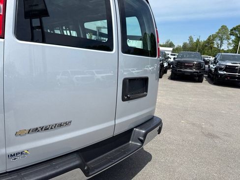 New 2026 Chevrolet Express 2500 w/ Driver Convenience Package RWD image 28
