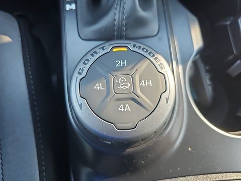 New 2024 Ford Bronco Big Bend w/ Sasquatch Package image 26