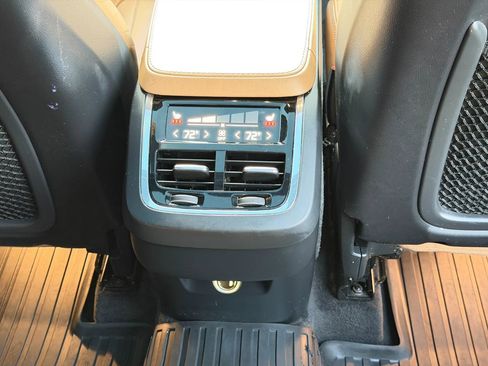 Used 2017 Volvo XC90 T6 Inscription image 47