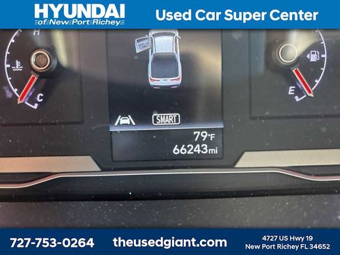 Used 2022 Hyundai Santa Cruz SEL FWD image 12