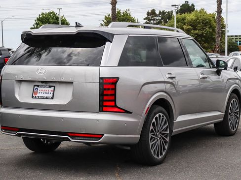 New 2026 Hyundai Palisade Calligraphy FWD image 6