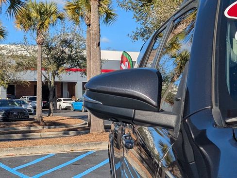 Used 2022 Toyota 4Runner SR5 Premium w/ Moonroof Package image 11