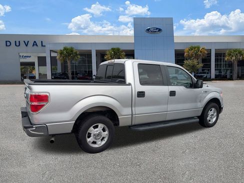 Used 2014 Ford F150 XLT w/ XLT Convenience Package image 4
