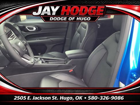 New 2026 Jeep Compass Latitude image 32