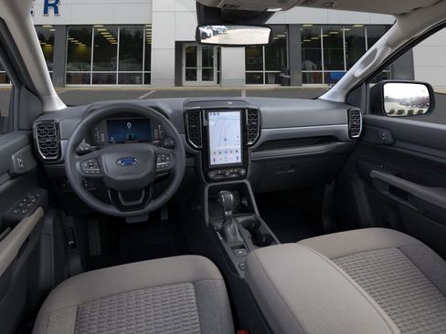 New 2025 Ford Ranger XLT w/ Chrome Accent Package image 9
